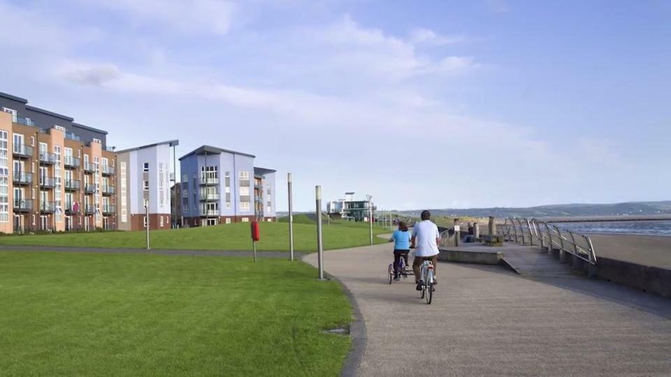 Beach Front Ground Floor Apartment Llanelli Exterior foto